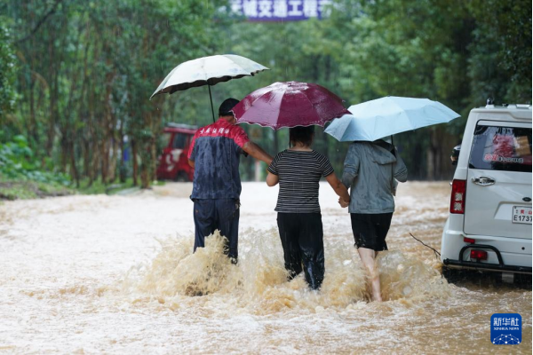 內澇防不勝防怎么辦，城市內澇積水監測設備(圖1)